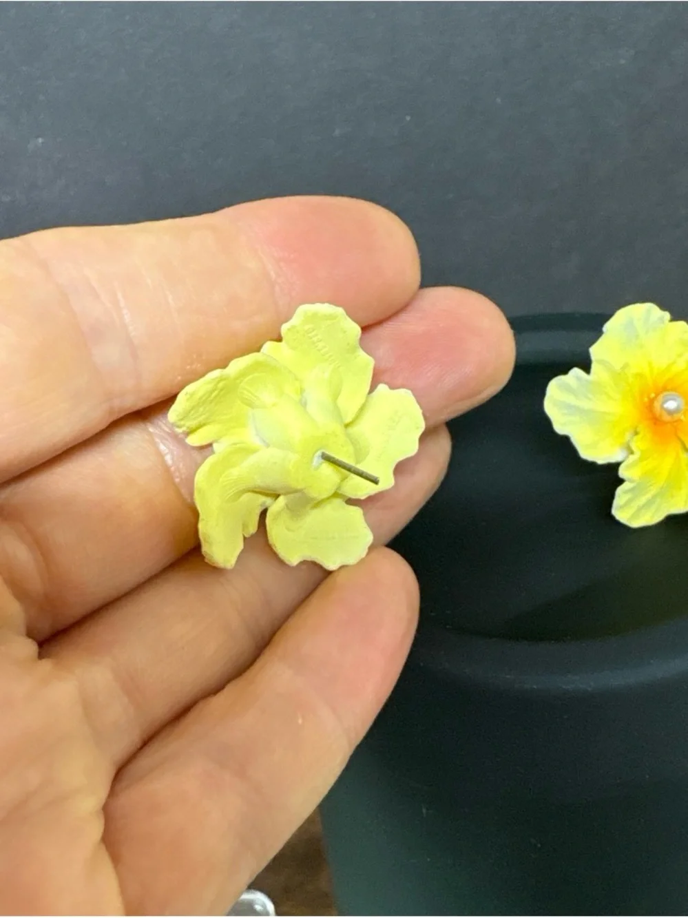Vintage Yellow Floral Pearl Center Stud Earrings - Women Jewelry